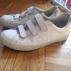 White leather Veja Velcro sneakers size 9